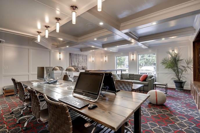 Imagen de los interiores del Hotel Four Points by Sheraton Mall of America Minneapolis Airport. Foto 12
