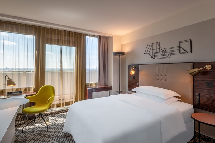 Imagen de la habitación del Hotel Four Points by Sheraton Munich Arabellapark. Foto 3