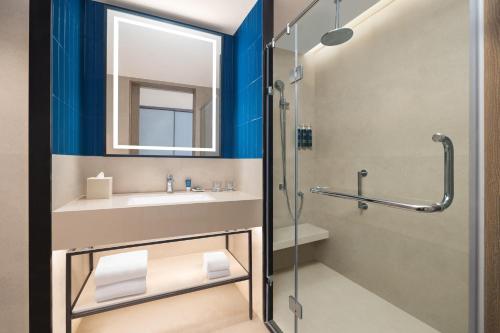 Imagen de la habitación del Hotel Four Points by Sheraton Nashik. Foto 18