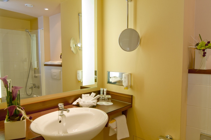 Imagen de la habitación del Hotel Four Points by Sheraton Offenbach Plaza. Foto 6