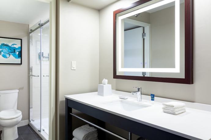 Imagen de la habitación del Hotel Four Points by Sheraton Orlando Convention Center. Foto 6