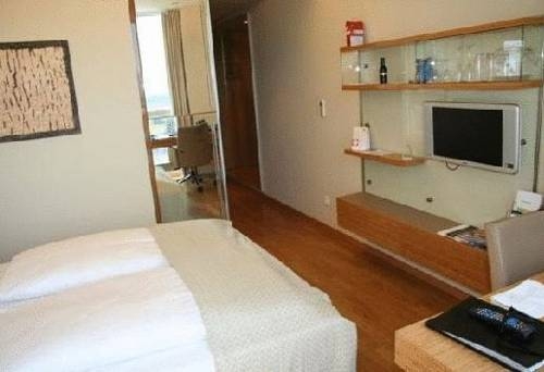 Imagen de la habitación del Hotel Four Points by Sheraton Panoramahaus. Foto 20