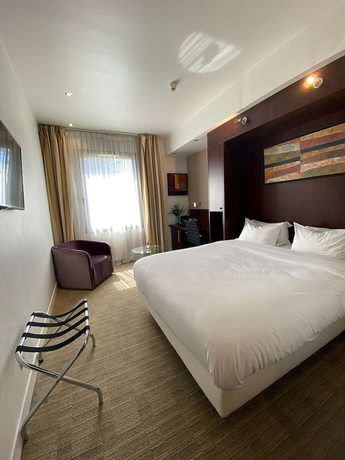 Imagen de la habitación del Hotel Four Points by Sheraton Paris Charles de Gaulle Airport. Foto 8