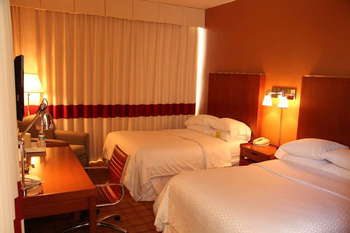 Imagen de la habitación del Hotel Four Points by Sheraton Philadelphia City Center. Foto 16