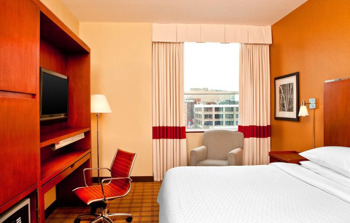 Imagen de la habitación del Hotel Four Points by Sheraton Philadelphia City Center. Foto 19