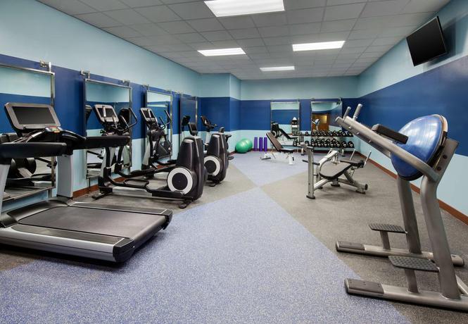 Imagen de los interiores del Hotel Four Points by Sheraton Phoenix South Mountain. Foto 13