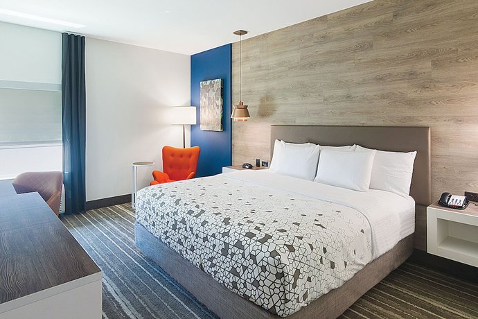 Imagen de la habitación del Hotel Four Points by Sheraton Plano. Foto 8