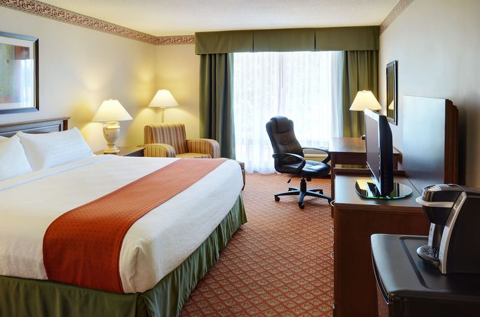 Imagen de la habitación del Hotel Four Points by Sheraton Point Edward Sarnia. Foto 5