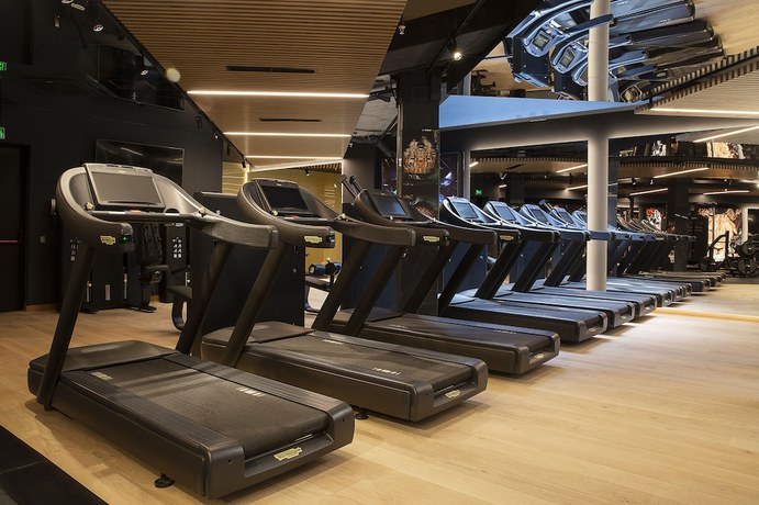 Imagen de los interiores del Hotel Four Points by Sheraton Prishtina City. Foto 12