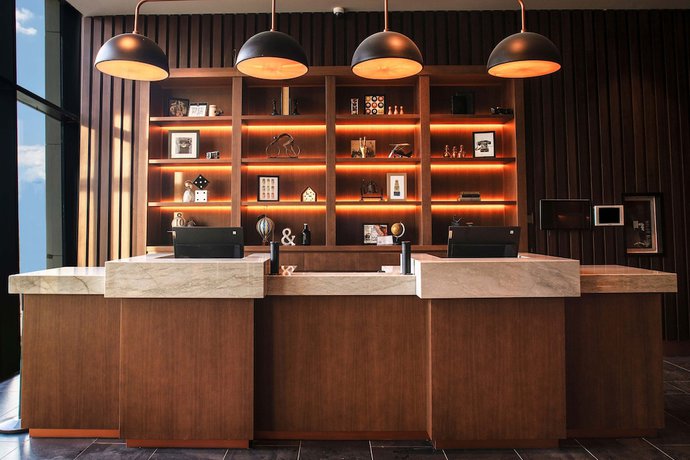 Imagen de los interiores del Hotel Four Points by Sheraton Prishtina City. Foto 13