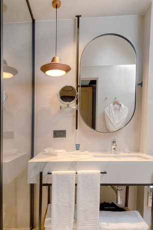 Imagen de la habitación del Hotel Four Points by Sheraton Prishtina City. Foto 5