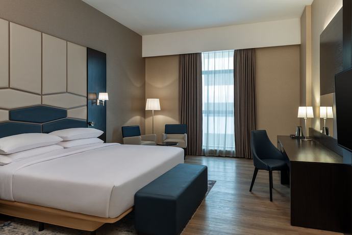 Imagen de la habitación del Hotel Four Points by Sheraton Production City, Dubai. Foto 17