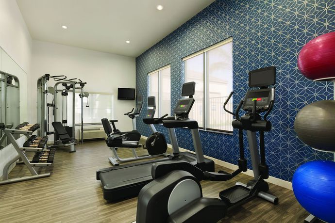 Imagen de los interiores del Hotel Four Points by Sheraton Sacramento International Airport. Foto 11