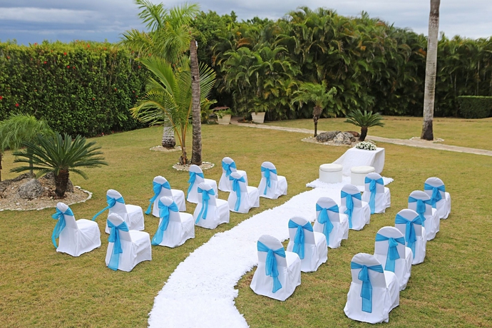 Imagen de los exteriores del Hotel Four Points by Sheraton Santo Domingo. Foto 8