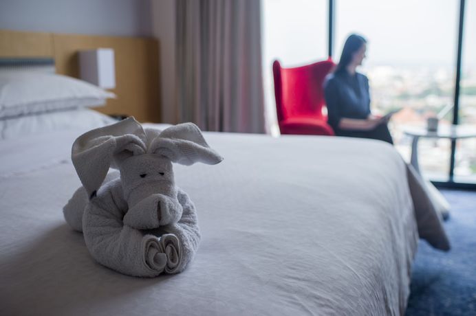 Imagen de la habitación del Hotel Four Points by Sheraton Surabaya. Foto 11