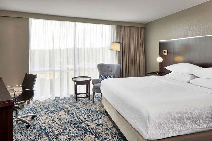 Imagen de la habitación del Hotel Four Points by Sheraton Tallahassee Downtown. Foto 8