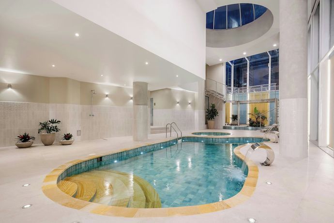 Imagen de la piscina del Hotel Four Points by Sheraton Tequendama, Bogota. Foto 14
