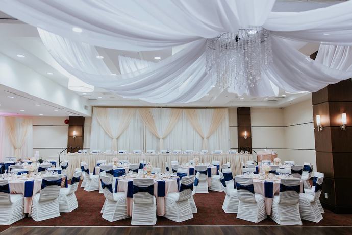 Imagen de los interiores del Hotel Four Points by Sheraton Winnipeg South. Foto 14