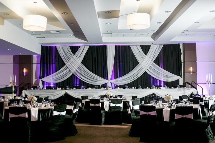 Imagen de los interiores del Hotel Four Points by Sheraton Winnipeg South. Foto 16