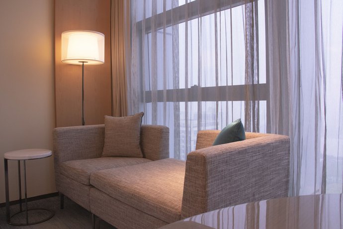 Imagen de la habitación del Hotel Four Points by Sheraton Wuhan, Jiangxia. Foto 8