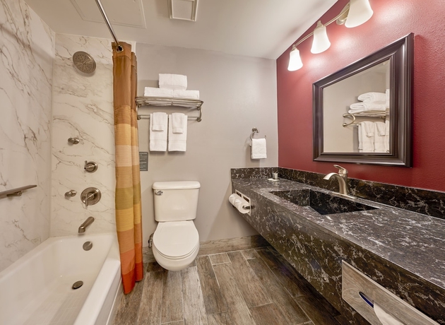 Imagen de la habitación del Hotel Four Queens and Casino. Foto 17