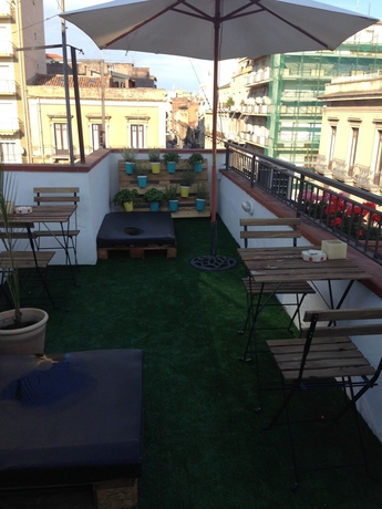 Imagen de los exteriores del Hotel Four Rooms. Foto 11