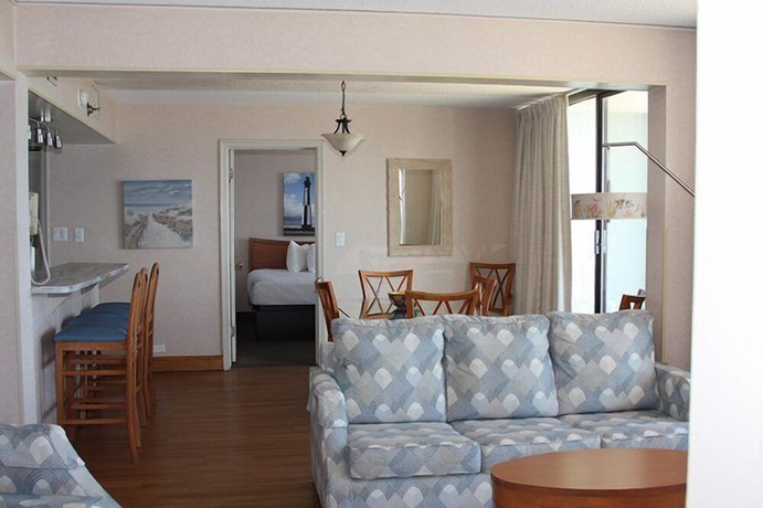 Imagen de la habitación del Hotel Four Sails Resort. Foto 3