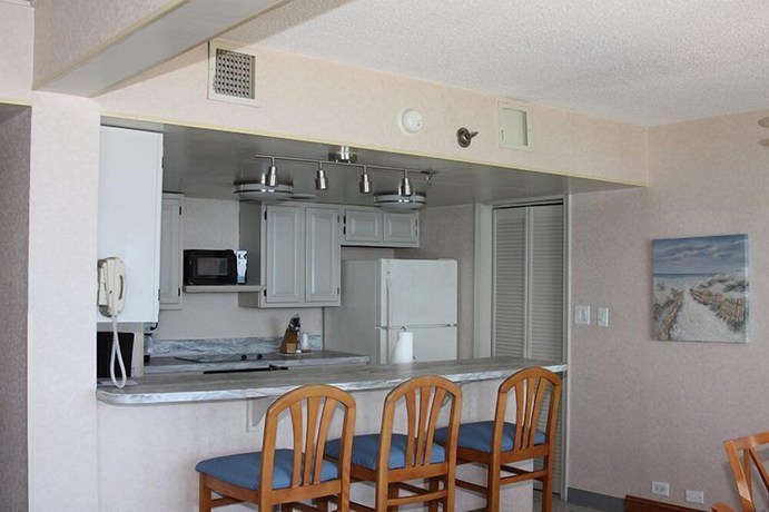 Imagen de la habitación del Hotel Four Sails Resort. Foto 6