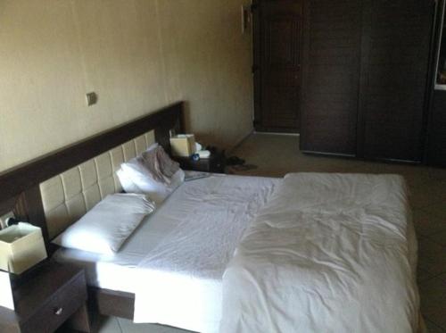 Imagen de la habitación del Hotel Four Season. Foto 3