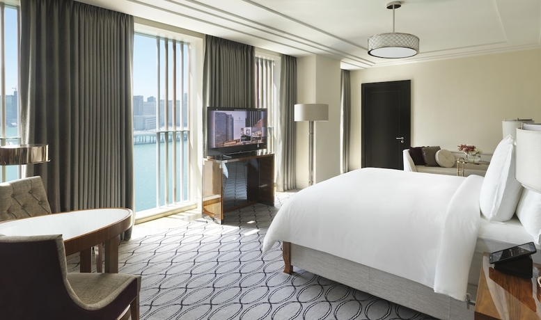 Imagen de la habitación del Hotel Four Seasons Abu Dhabi At Al Maryah Island. Foto 9