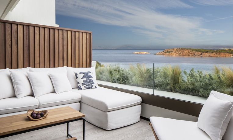 Imagen de la habitación del Hotel Four Seasons Astir Palace Athens. Foto 13