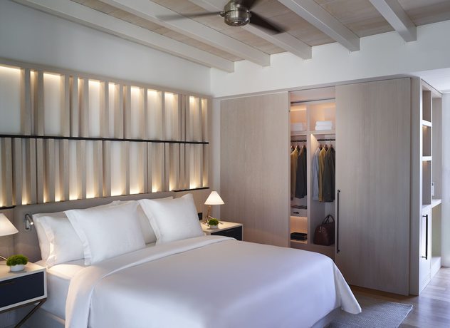 Imagen de la habitación del Hotel Four Seasons Astir Palace Athens. Foto 17