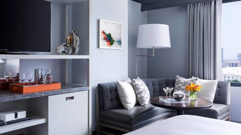 Imagen de la habitación del Hotel Four Seasons Atlanta. Foto 2