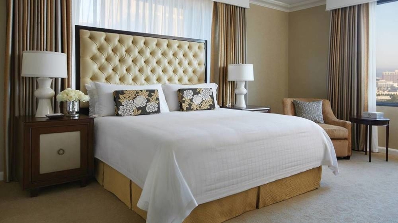 Imagen de la habitación del Hotel Four Seasons Atlanta. Foto 9
