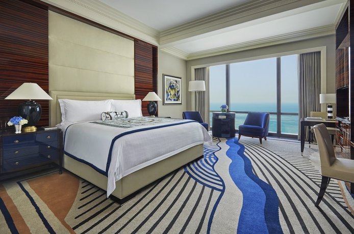 Imagen de la habitación del Hotel Four Seasons Bahrain Bay. Foto 3