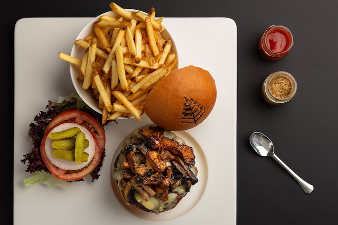 Imagen del bar/restaurante del Hotel Four Seasons Beirut. Foto 5