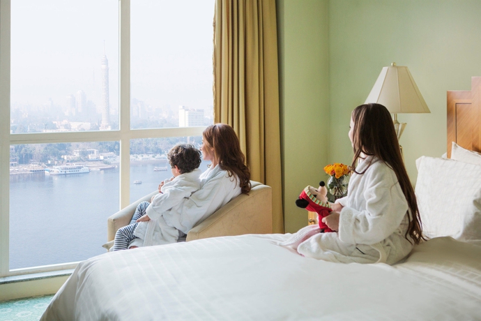 Imagen de la habitación del Hotel Four Seasons Cairo At Nile Plaza. Foto 6