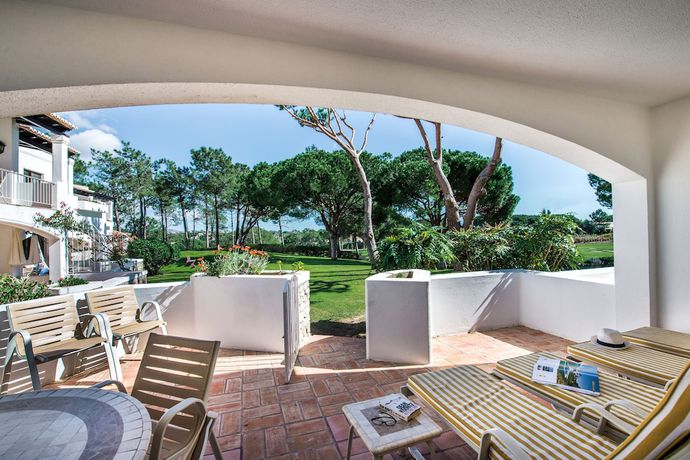 Imagen de la habitación del Hotel Four Seasons Country Club. Foto 2