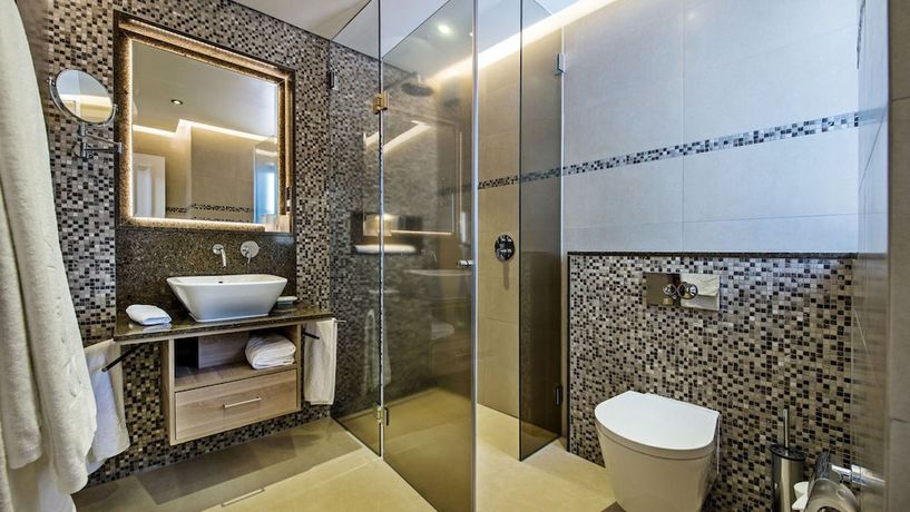 Imagen de la habitación del Hotel Four Seasons Country Club. Foto 5