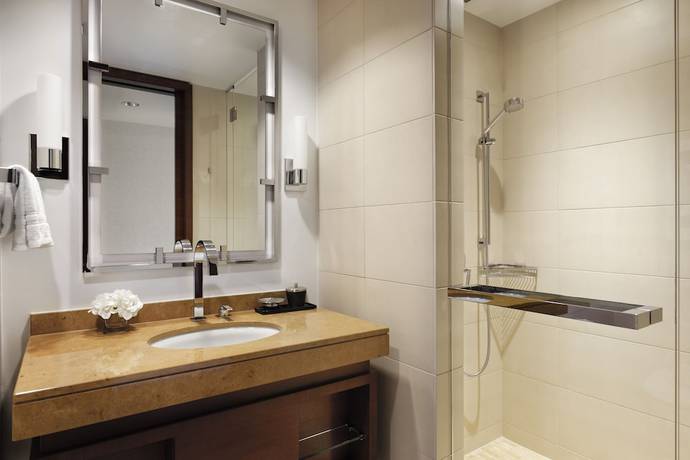 Imagen de la habitación del Hotel Four Seasons Denver. Foto 5