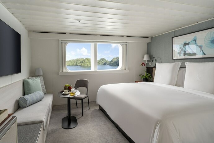 Imagen de la habitación del Hotel Four Seasons Explorer, Palau - Cruising Resort. Foto 20