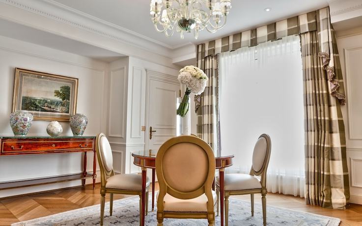 Imagen de la habitación del Hotel Four Seasons George V. Foto 16