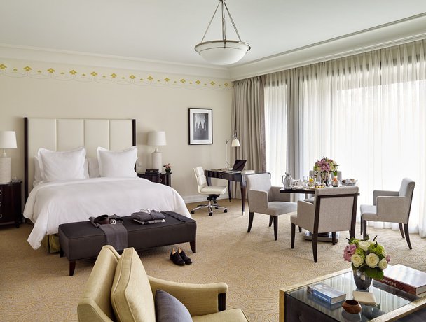 Imagen de la habitación del Hotel Four Seasons Gresham Palace. Foto 17