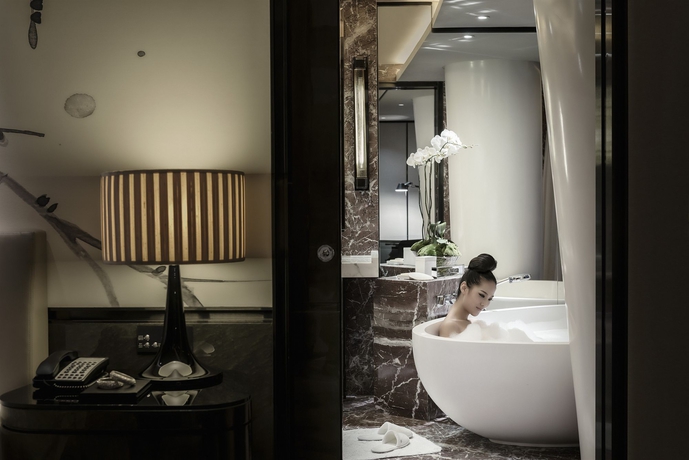 Imagen de la habitación del Hotel Four Seasons Guangzhou. Foto 7