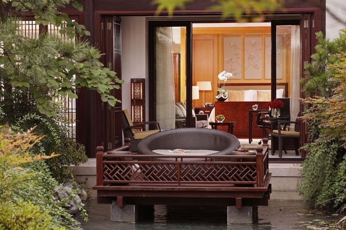 Imagen de la habitación del Hotel Four Seasons Hangzhou At West Lake. Foto 12