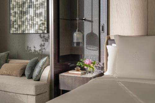 Imagen de la habitación del Hotel Four Seasons Hangzhou at Hangzhou Centre. Foto 9