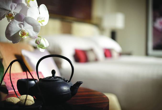 Imagen de la habitación del Hotel Four Seasons Hong Kong. Foto 3