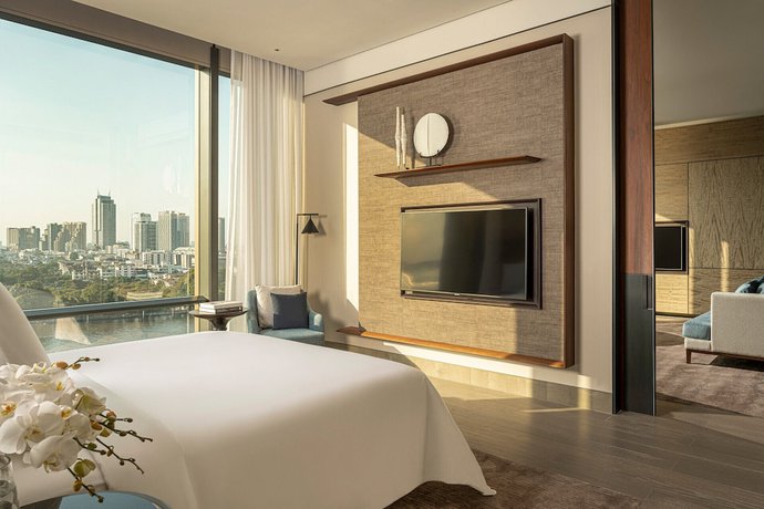 Imagen de la habitación del Hotel Four Seasons Hotel Bangkok at Chao Phraya River. Foto 15
