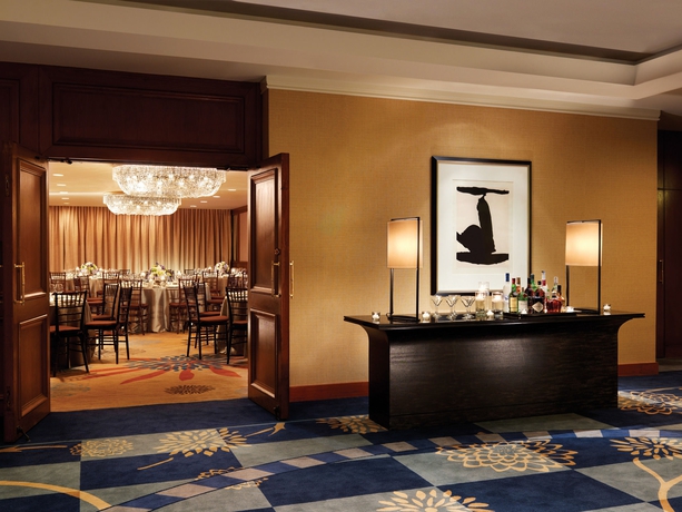 Imagen de los interiores del Hotel Four Seasons Hotel Vancouver. Foto 15