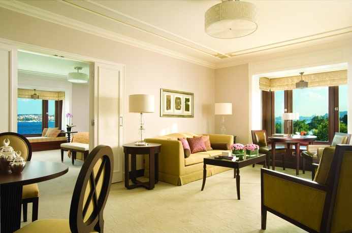 Imagen de los interiores del Hotel Four Seasons Istanbul At The Bosphorus. Foto 16